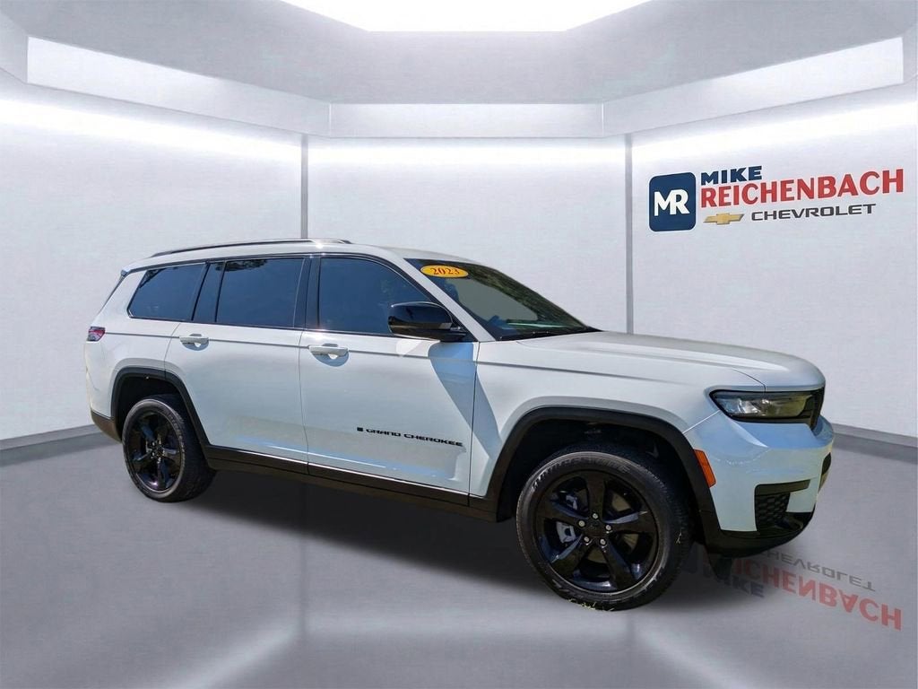 2023 Jeep Grand Cherokee L Altitude