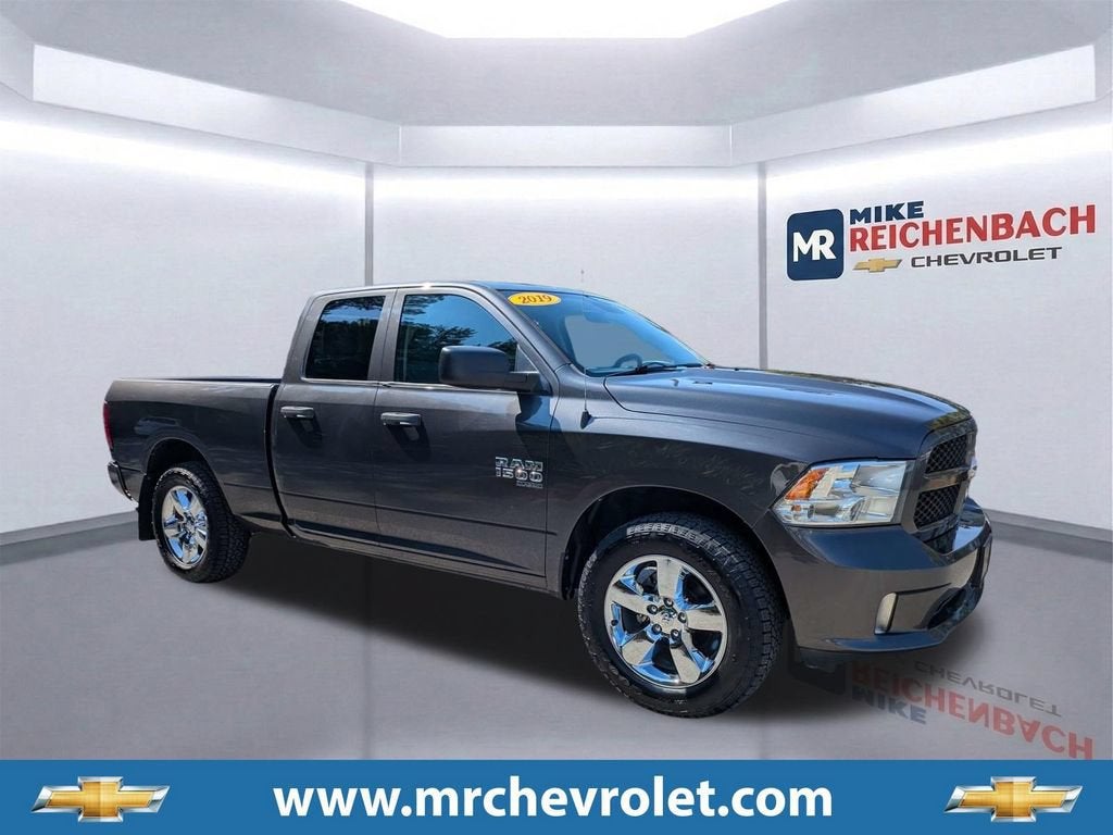 2019 RAM 1500 Classic Express 4x4 Quad Cab 6'4's photo