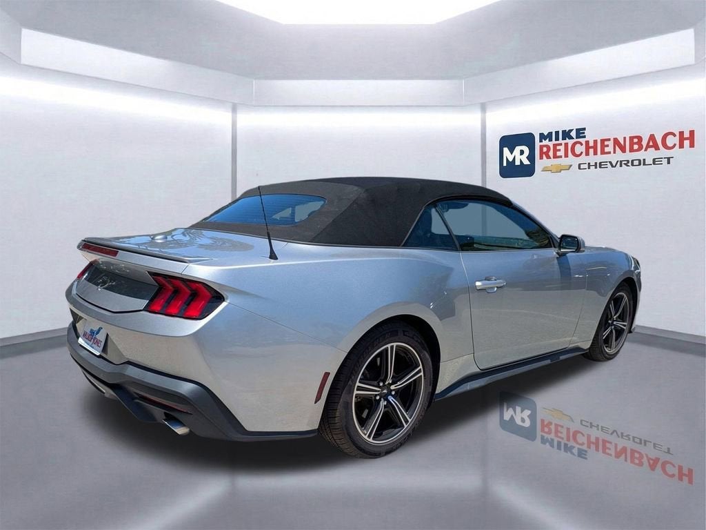 2024 Ford Mustang EcoBoost