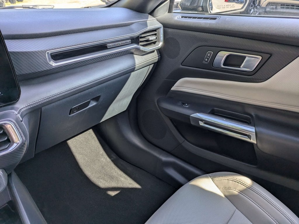 2024 Ford Mustang EcoBoost
