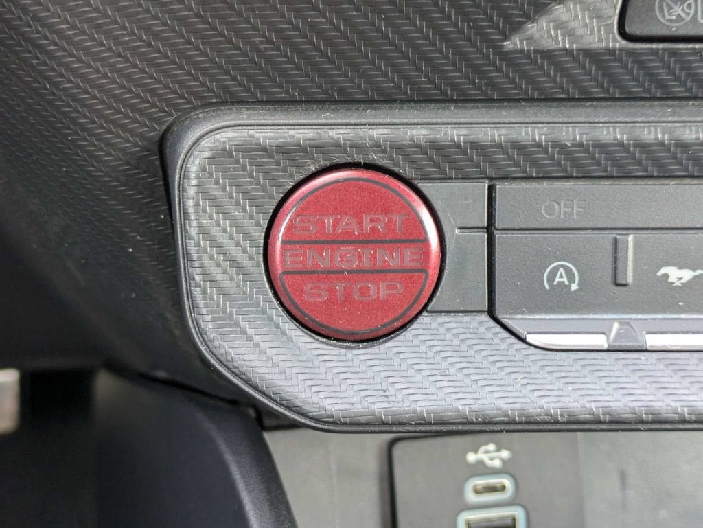 2024 Ford Mustang EcoBoost