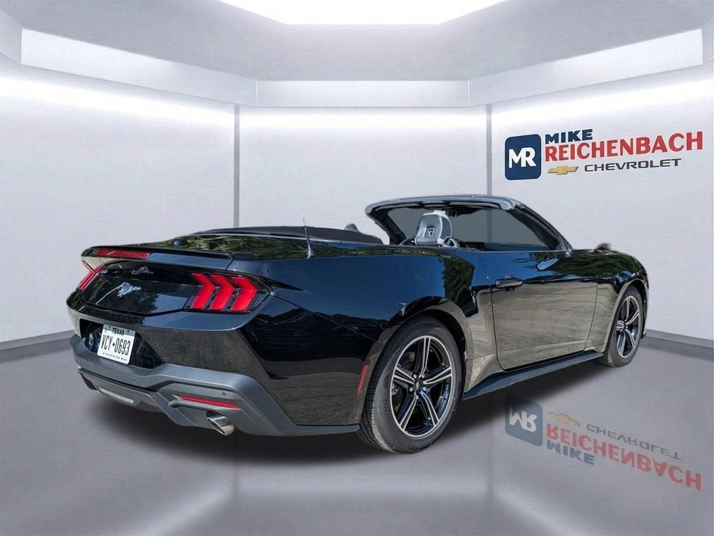 2024 Ford Mustang EcoBoost