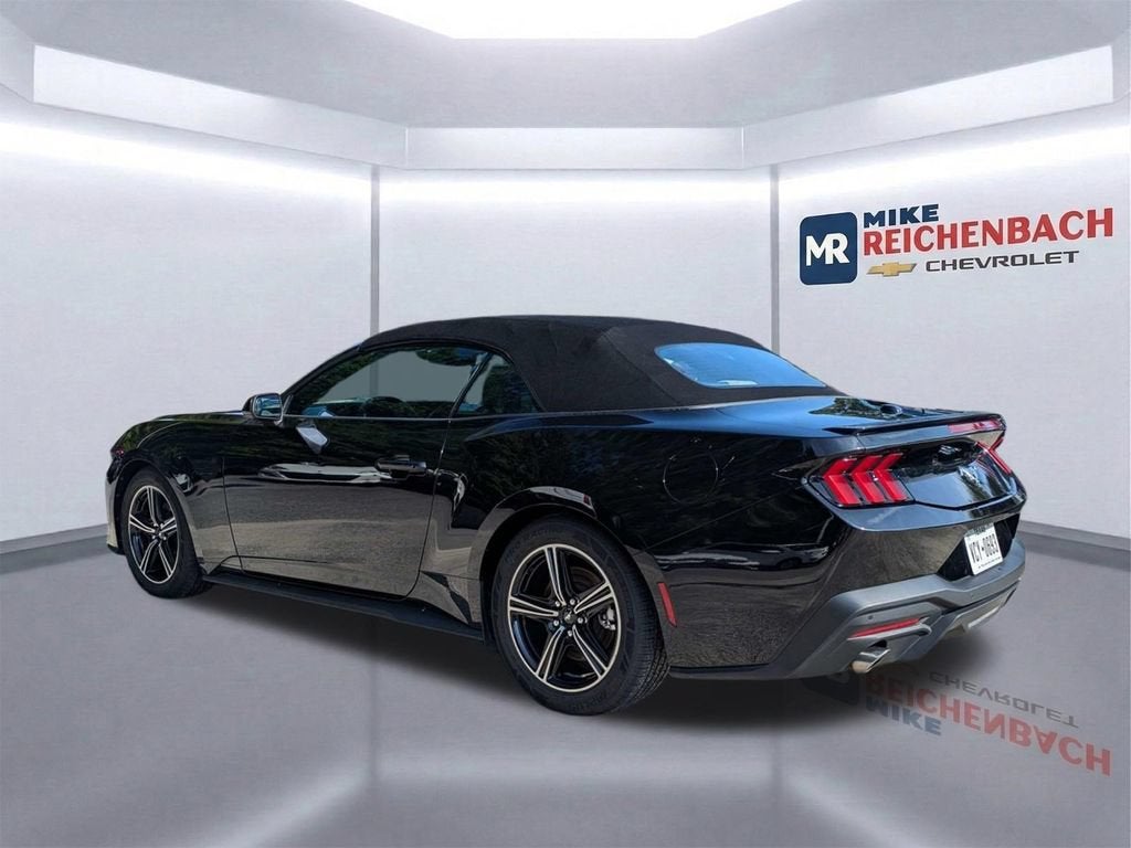 2024 Ford Mustang EcoBoost