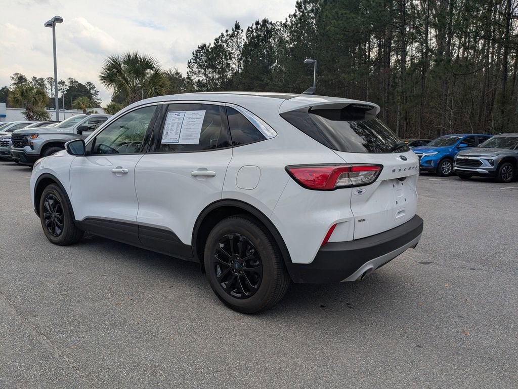 2021 Ford Escape SE