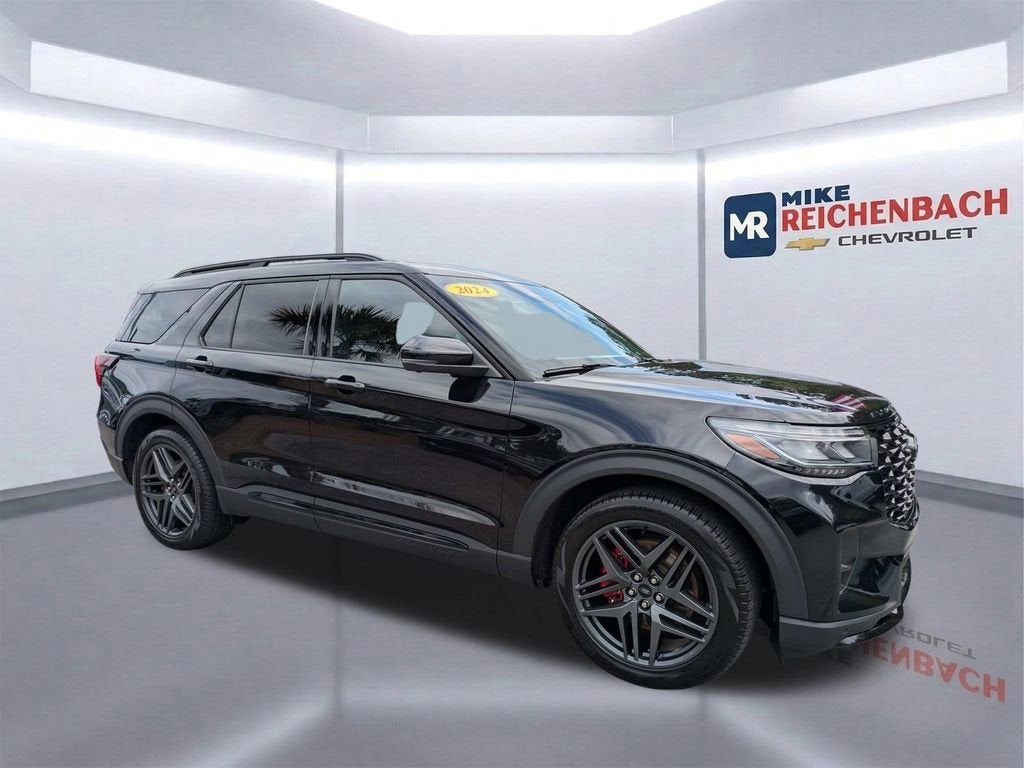 2025 Ford Explorer ST