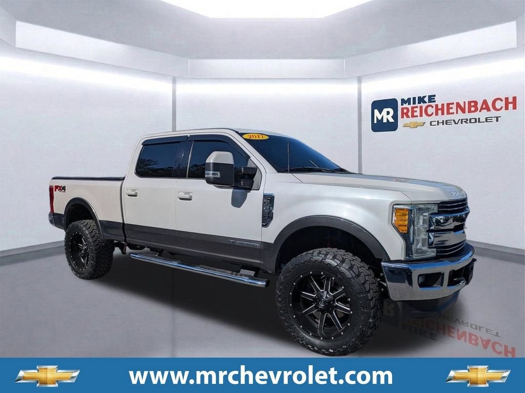 2017 Ford Super Duty F-250 SRW Lariat