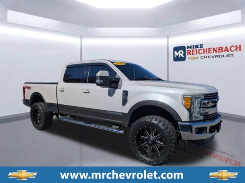 2017 Ford Super Duty F-250 SRW Lariat