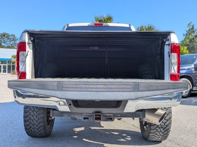 2017 Ford Super Duty F-250 SRW Lariat