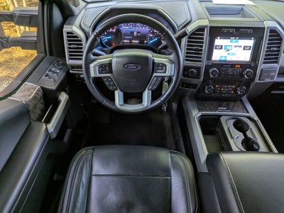 2017 Ford Super Duty F-250 SRW Lariat