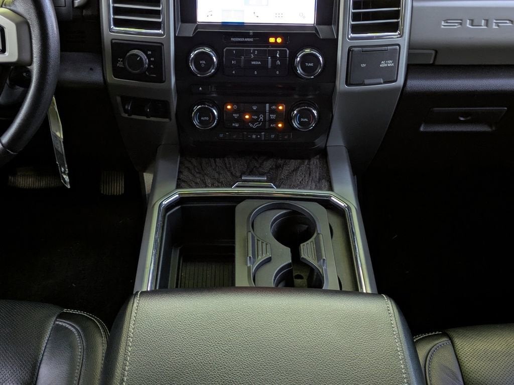 2017 Ford Super Duty F-250 SRW Lariat