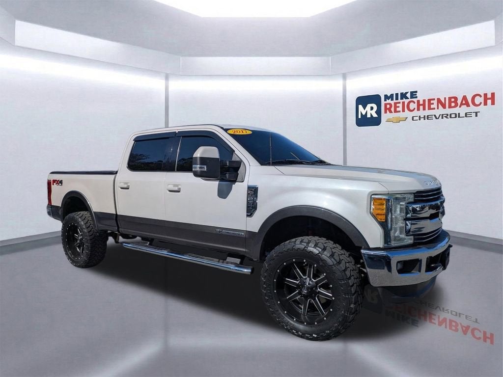 2017 Ford Super Duty F-250 SRW Lariat