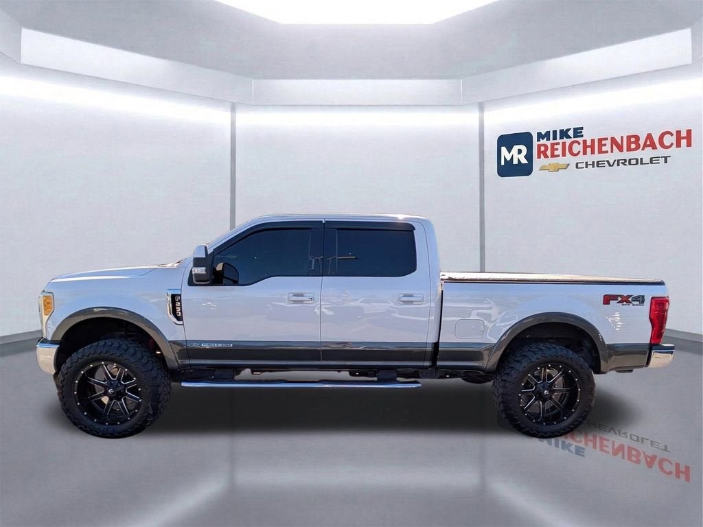2017 Ford Super Duty F-250 SRW Lariat
