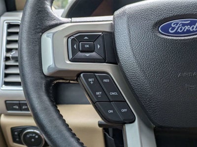2017 Ford Super Duty F-350 DRW Lariat