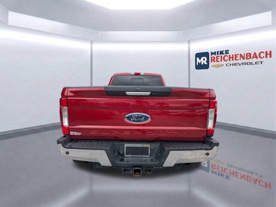 2017 Ford Super Duty F-350 DRW Lariat