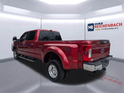 2017 Ford Super Duty F-350 DRW Lariat