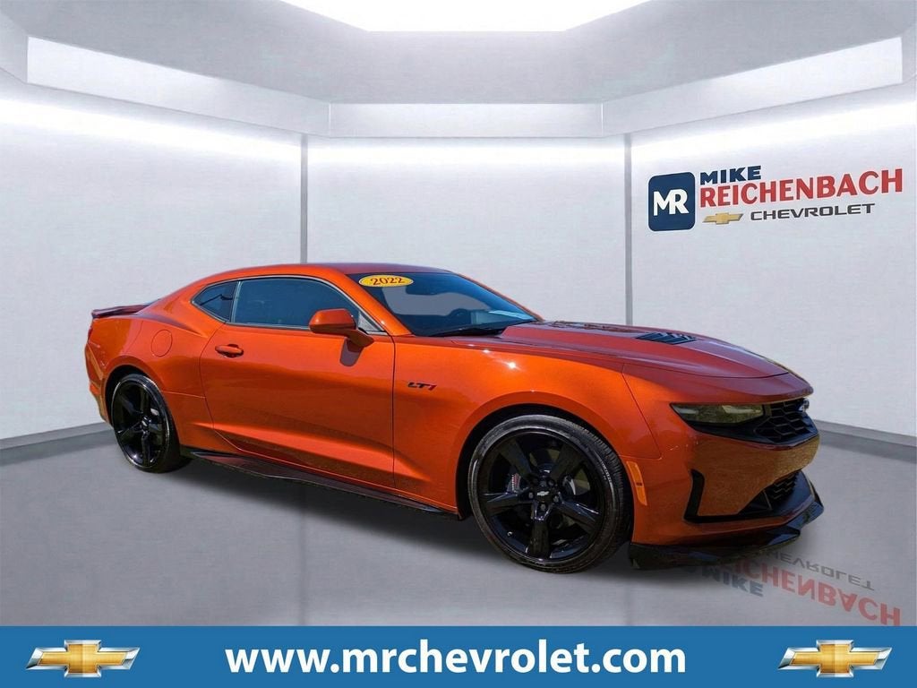 2022 Chevrolet Camaro 6.2 LT1's photo