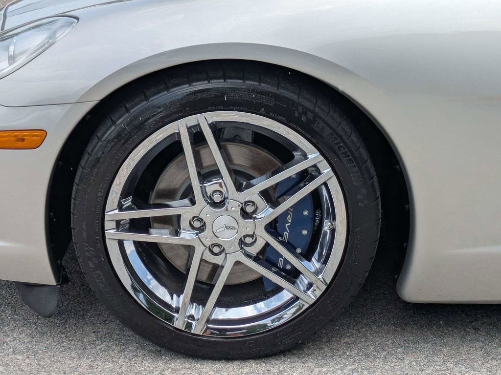 2005 Chevrolet Corvette Base