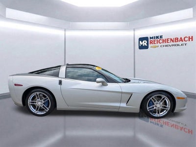 2005 Chevrolet Corvette Base