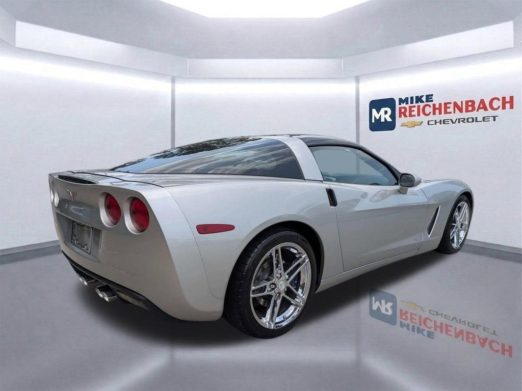 2005 Chevrolet Corvette Base