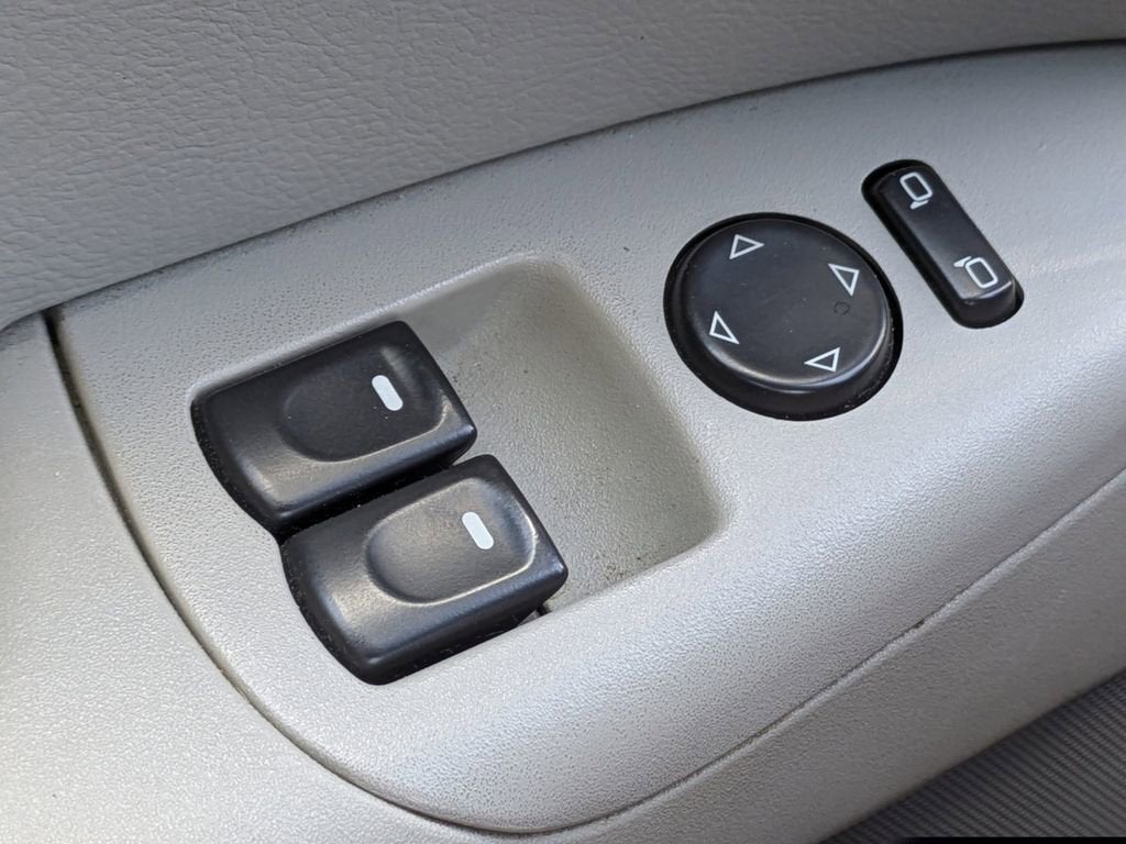 2006 Chevrolet Corvette Base
