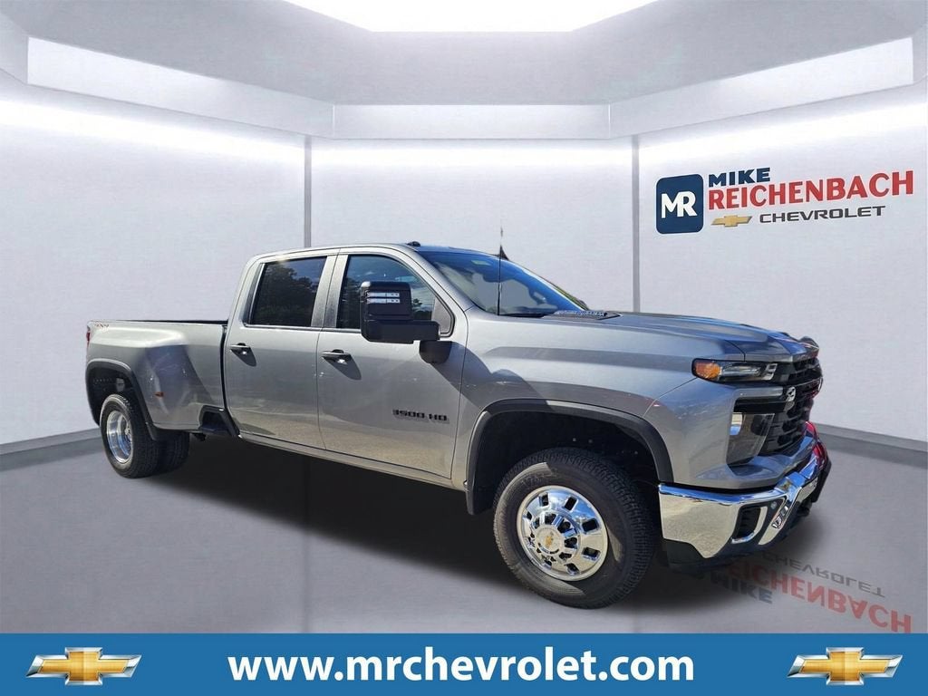 2026 Chevrolet Silverado 3500 HD WT DRW