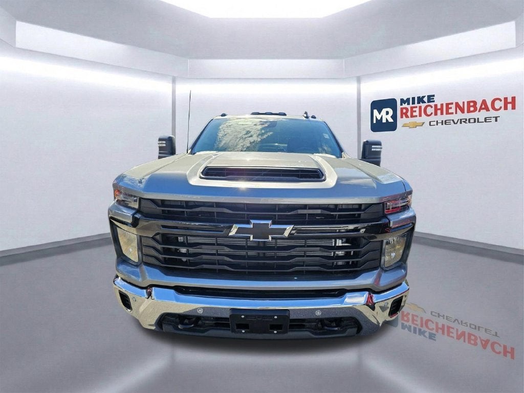 2026 Chevrolet Silverado 3500 HD WT DRW