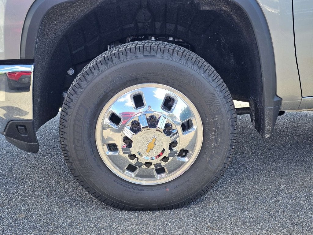 2026 Chevrolet Silverado 3500 HD WT DRW