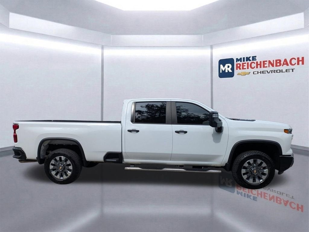 2024 Chevrolet Silverado 2500 HD Custom