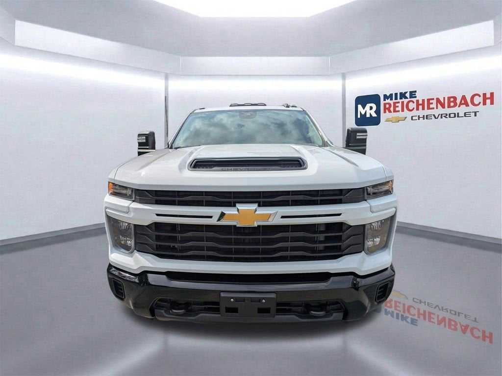 2024 Chevrolet Silverado 2500 HD Custom