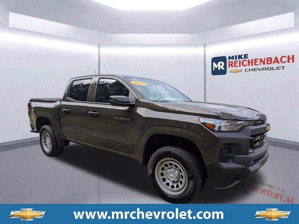 2024 Chevrolet Colorado WT