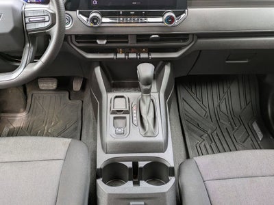 2024 Chevrolet Colorado WT