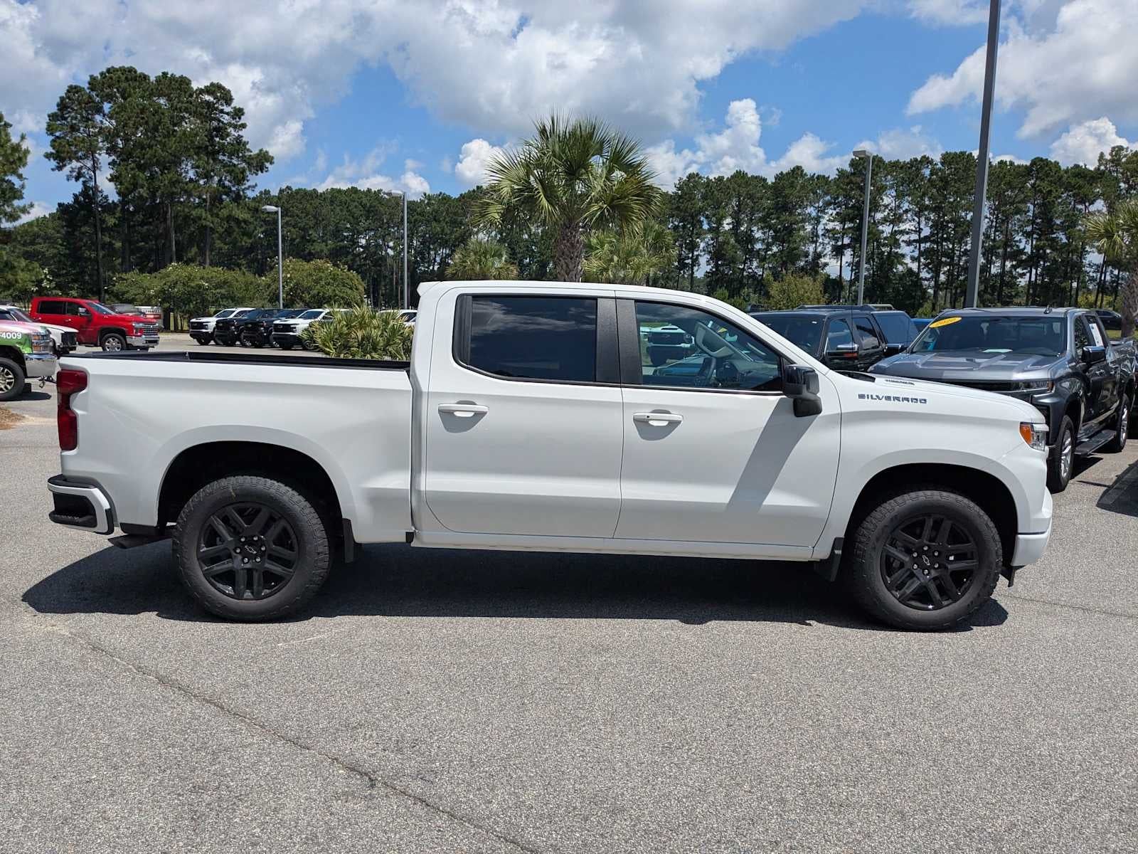 2025 Chevrolet Silverado 1500 RST