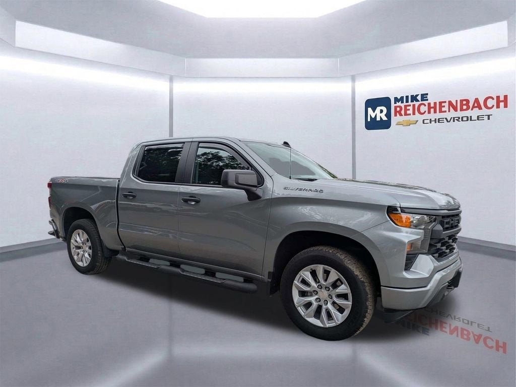 2024 Chevrolet Silverado 1500 Custom