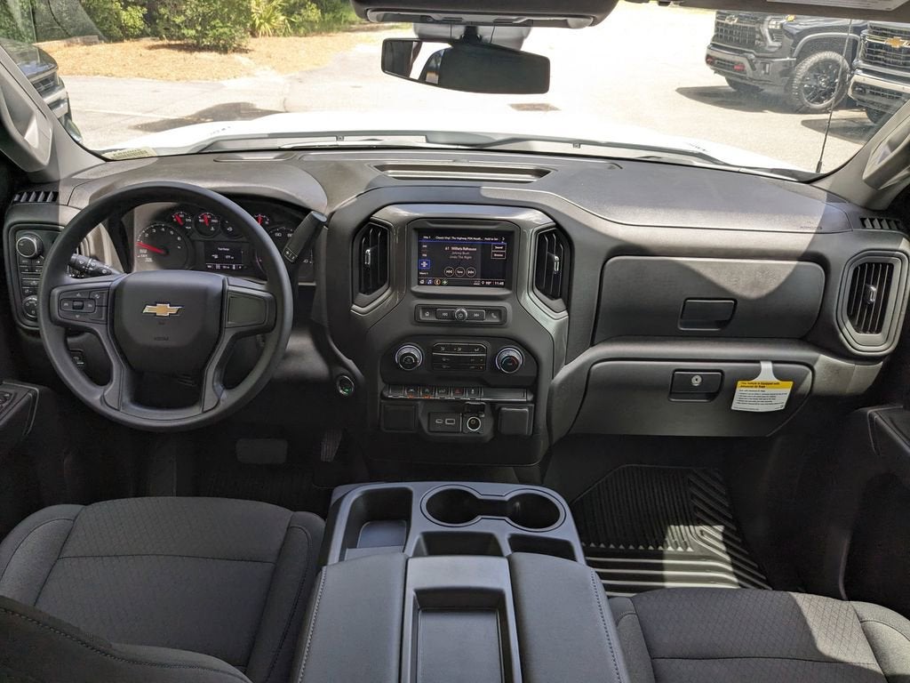 2025 Chevrolet Silverado 1500 Custom