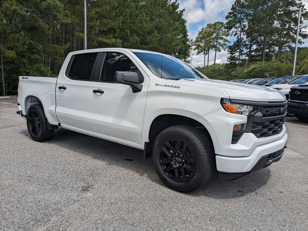 2025 Chevrolet Silverado 1500 Custom