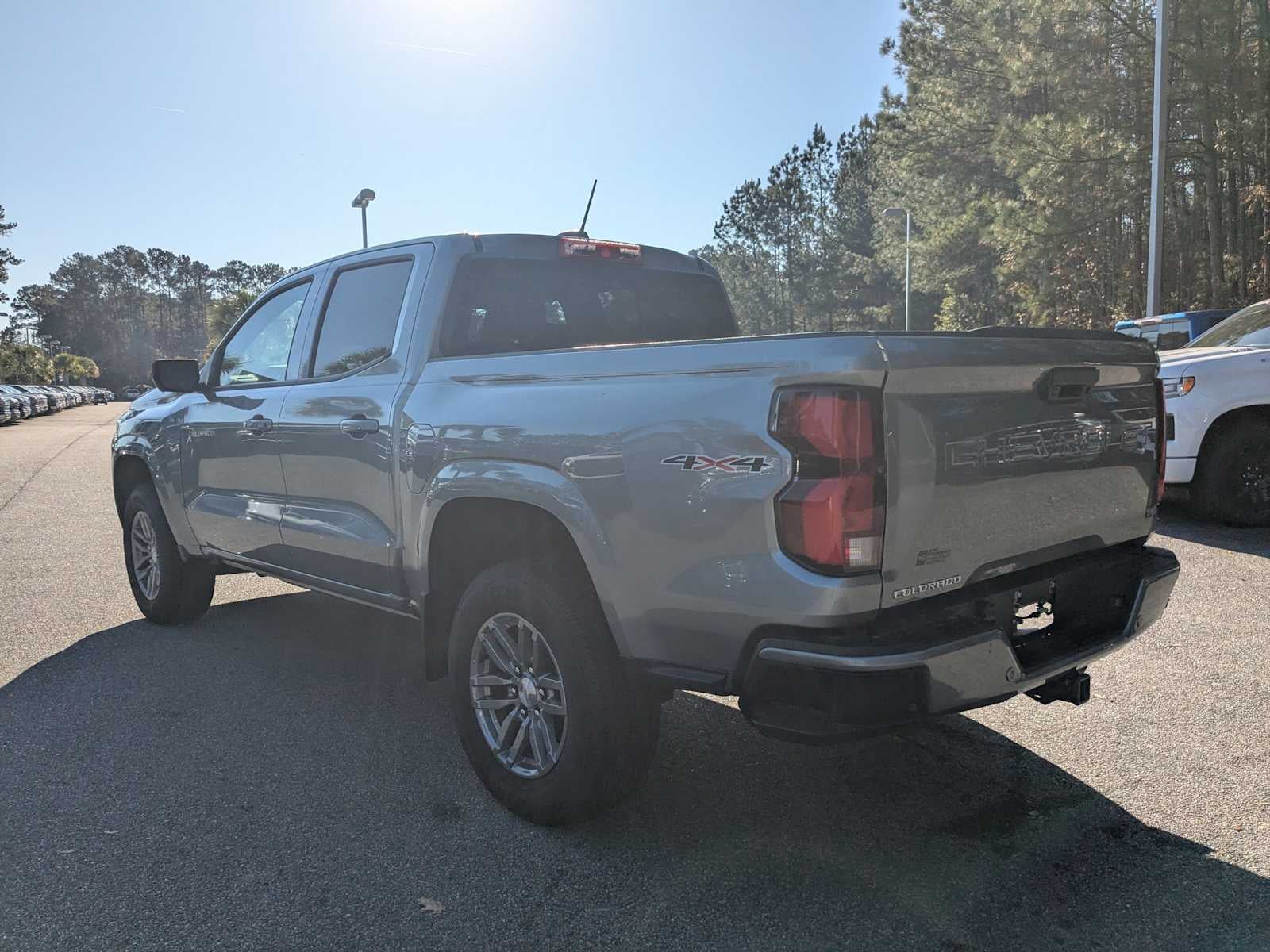 2025 Chevrolet Colorado WT/LT