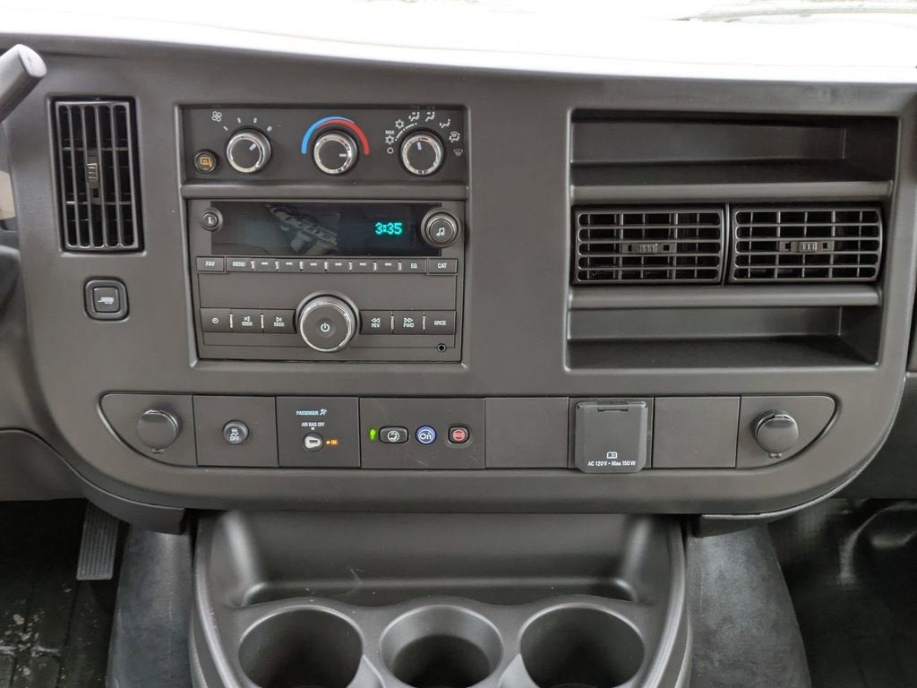 2025 Chevrolet Express Cargo 2500 WT