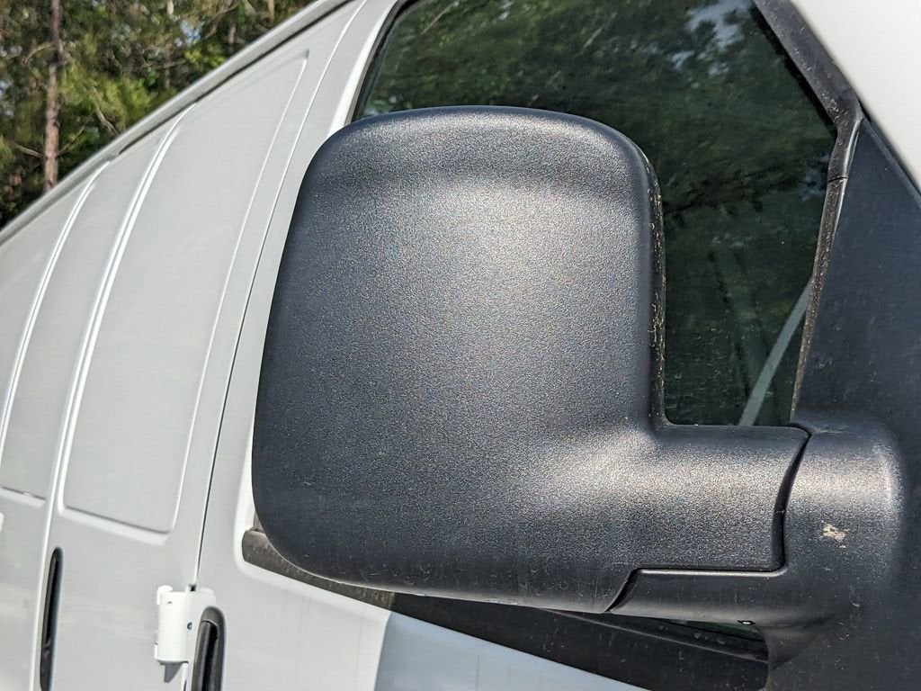 2025 Chevrolet Express Cargo 3500 WT