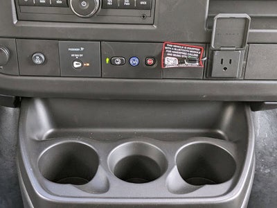 2025 Chevrolet Express Cargo 3500 WT