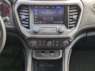 2022 GMC Acadia AT4
