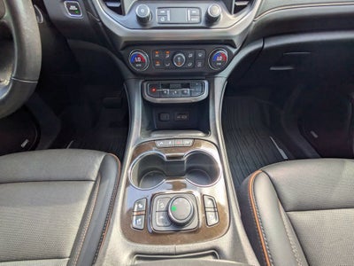 2022 GMC Acadia AT4
