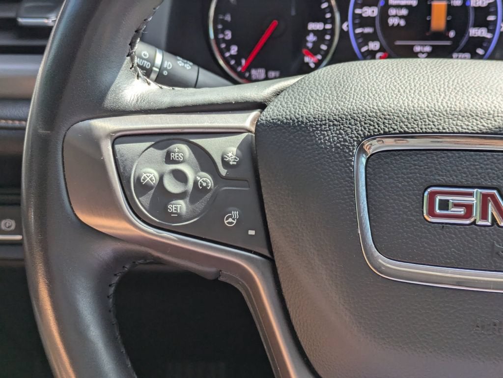 2022 GMC Acadia AT4