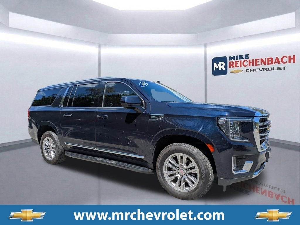 2023 GMC Yukon XL SLT