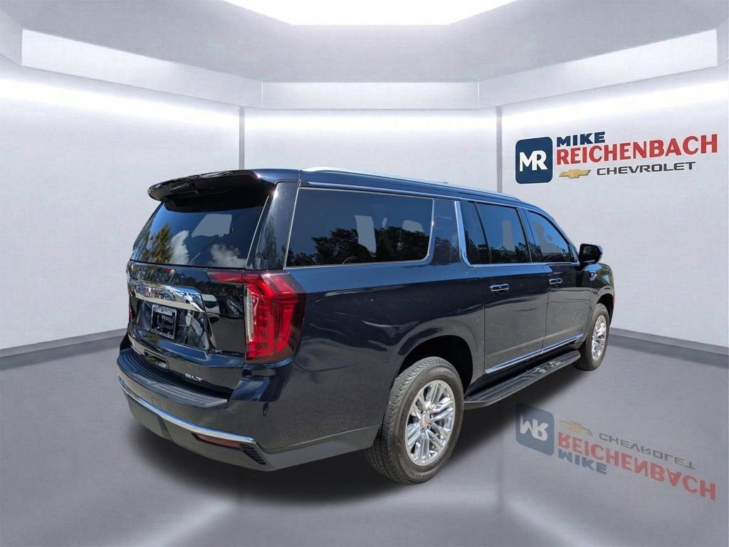 2023 GMC Yukon XL SLT