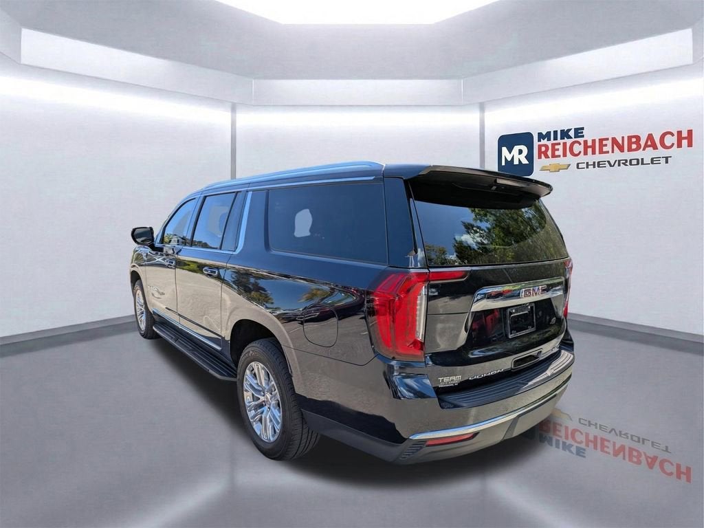 2023 GMC Yukon XL SLT