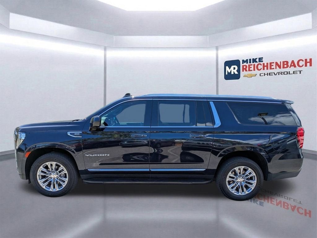 2023 GMC Yukon XL SLT
