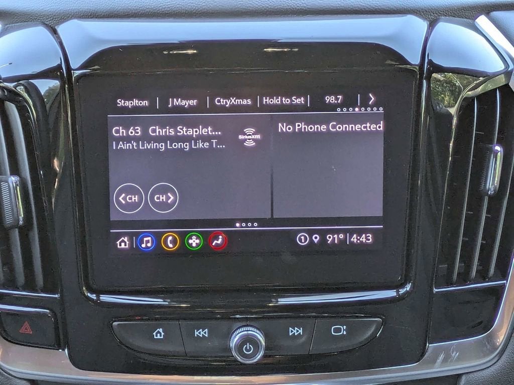 2022 Chevrolet Traverse LT Cloth