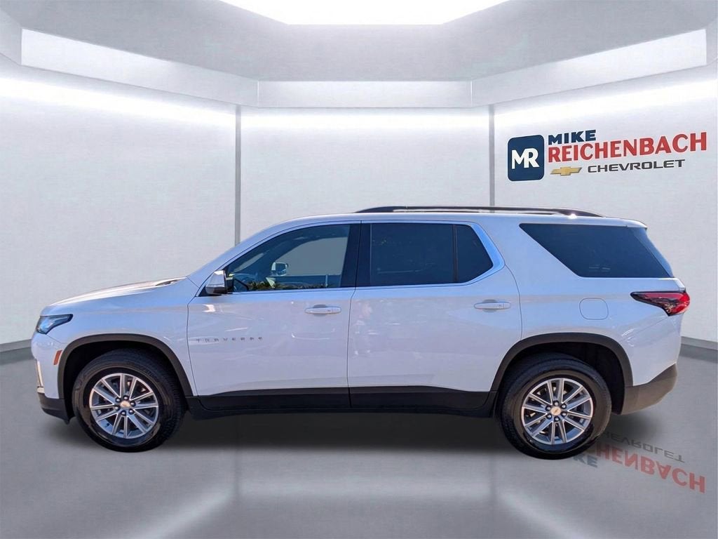 2022 Chevrolet Traverse LT Cloth
