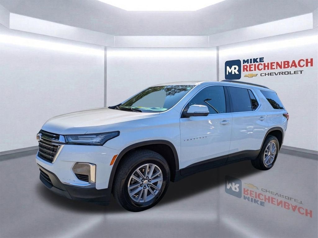 2022 Chevrolet Traverse LT Cloth