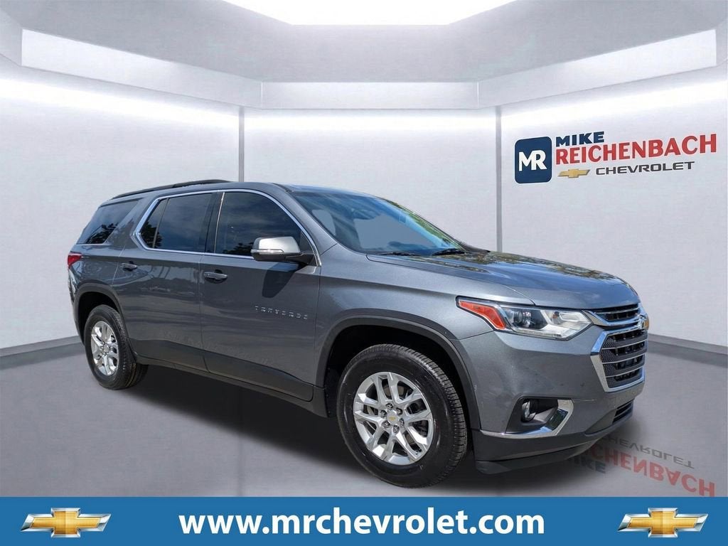 2021 Chevrolet Traverse LT Cloth